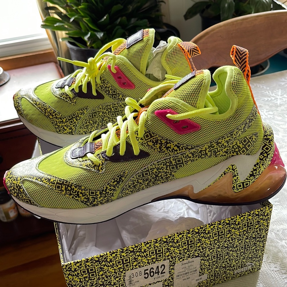 Brand new men’s pumas